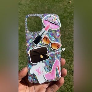 𝐂𝐡𝐚𝐫𝐦𝐳 “𝐁𝐎𝐒𝐒𝐘 “𝐋𝐮𝐱𝐮𝐫𝐲 𝟑𝐃 𝐏𝐡𝐨𝐧𝐞 𝐂𝐚𝐬𝐞 💗